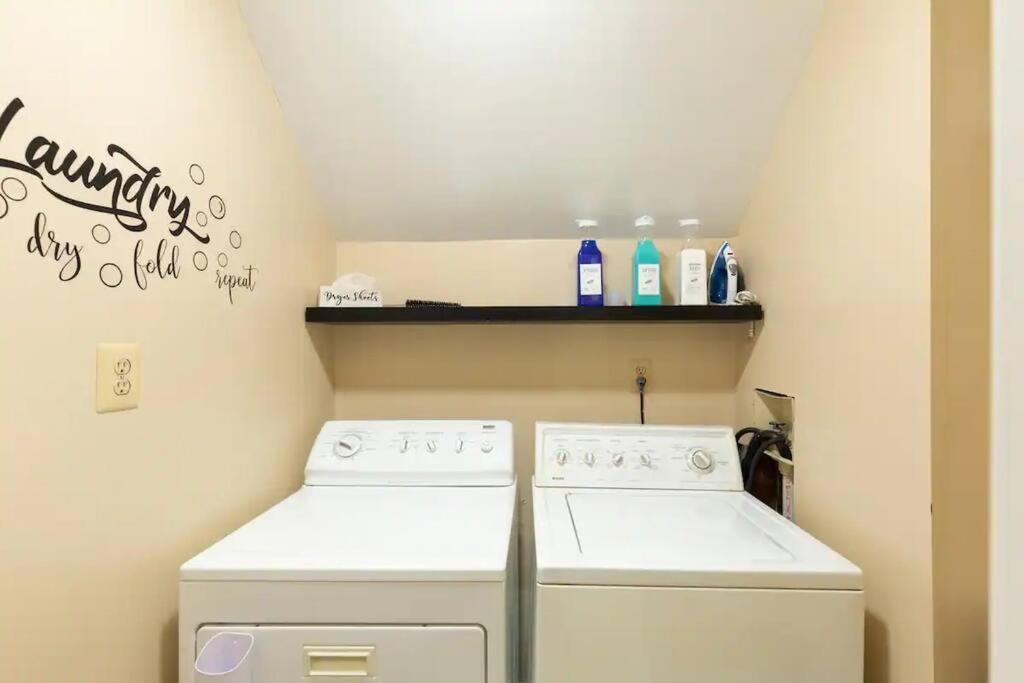 Lrge 5 Bedroom 9 Beds Near Dc-Pool, Hot Tub, Gym, Game Rm, Fire Pit โบวี ภายนอก รูปภาพ